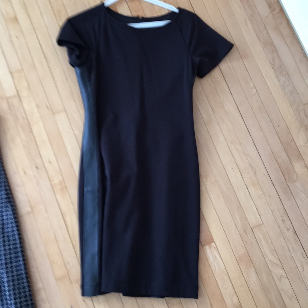 Theory black shortsleeve dress with leather trim 6